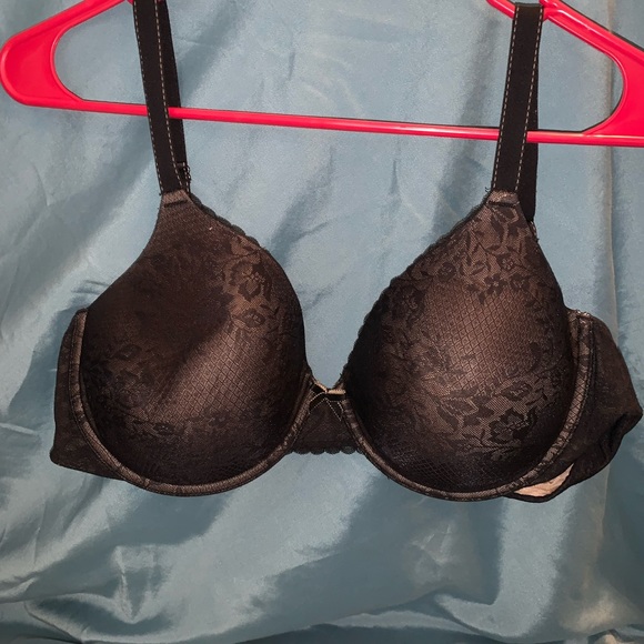 Bras 40D - Picture 4 of 5